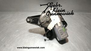 Used Rear wiper motor Renault Clio Price € 35,00 Margin scheme offered by Gebr.Klein Gunnewiek Ho.BV