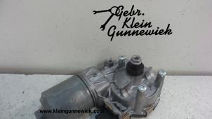 Used Front wiper motor Audi A8 Price € 115,00 Margin scheme offered by Gebr.Klein Gunnewiek Ho.BV