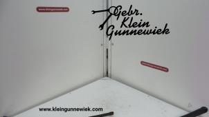 Usagé Bras essuie-glace avant Audi A5 Prix € 20,00 Règlement à la marge proposé par Gebr.Klein Gunnewiek Ho.BV