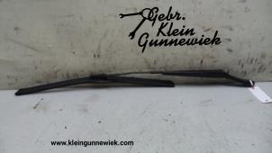 Usagé Bras essuie-glace avant Volkswagen Beetle Prix € 25,00 Règlement à la marge proposé par Gebr.Klein Gunnewiek Ho.BV
