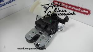 Usagé Mécanique de verrouillage hayon Volkswagen Jetta Prix € 20,00 Règlement à la marge proposé par Gebr.Klein Gunnewiek Ho.BV