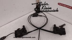 Used Bonnet lock mechanism Audi A8 Price € 40,00 Margin scheme offered by Gebr.Klein Gunnewiek Ho.BV