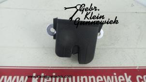 Gebrauchte Schließmechanik Heckklappe Volkswagen Scirocco Preis € 20,00 Margenregelung angeboten von Gebr.Klein Gunnewiek Ho.BV