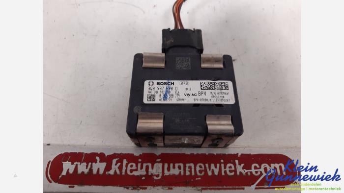 Używane Czujnik Side Assist Audi S3 Cena € 153,00 Procedura marży oferowane przez Klein Gunnewiek Autodemontage & Motorentechniek