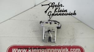Usagé Mécanique de verrouillage hayon Audi A1 Prix € 35,00 Règlement à la marge proposé par Gebr.Klein Gunnewiek Ho.BV