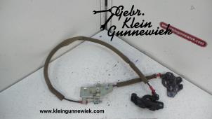 Used Tailgate lock mechanism Peugeot Partner Price € 30,00 Margin scheme offered by Gebr.Klein Gunnewiek Ho.BV