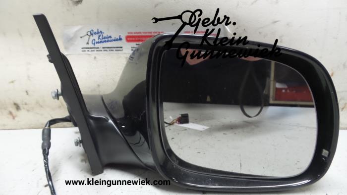Wing mirror, right from a Audi Q7 2013