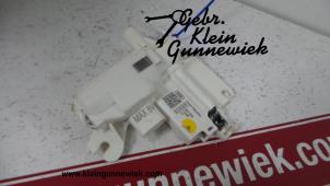 Used Motor for power front door closer, left Audi A8 Price € 60,00 Margin scheme offered by Gebr.Klein Gunnewiek Ho.BV