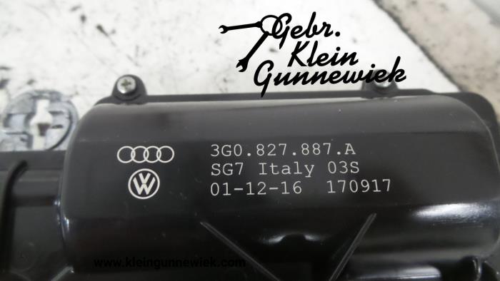 Silnik rygla tylnej klapy z Volkswagen Tiguan 2017
