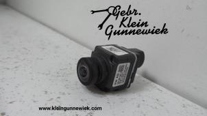 Usagé Caméra rétroviseur gauche Seat Ateca Prix € 75,00 Règlement à la marge proposé par Gebr.Klein Gunnewiek Ho.BV