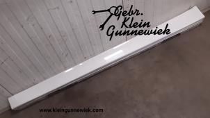 Used Side skirt, left BMW 3-Serie Price € 60,00 Margin scheme offered by Gebr.Klein Gunnewiek Ho.BV