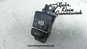 Gebrauchte Handbremse Schalter BMW 5-Serie Preis € 35,00 Margenregelung angeboten von Gebr.Klein Gunnewiek Ho.BV