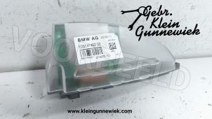 Usagé Antenne GPS BMW 750 Prix € 40,00 Règlement à la marge proposé par Gebr.Klein Gunnewiek Ho.BV