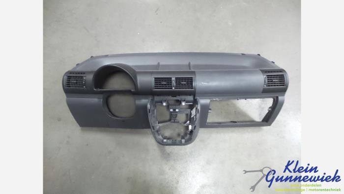Gebruikte Panel Volkswagen Fox Prijs € 75,00 Margeregeling aangeboden door Klein Gunnewiek Autodemontage & Motorentechniek
