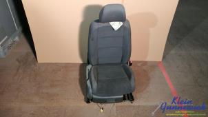 Used Seat, right Volkswagen Golf Price € 100,00 Margin scheme offered by Klein Gunnewiek Autodemontage & Motorentechniek