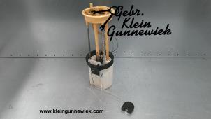 Usagé Pompe à carburant Volkswagen Amarok Prix € 75,00 Règlement à la marge proposé par Gebr.Klein Gunnewiek Ho.BV