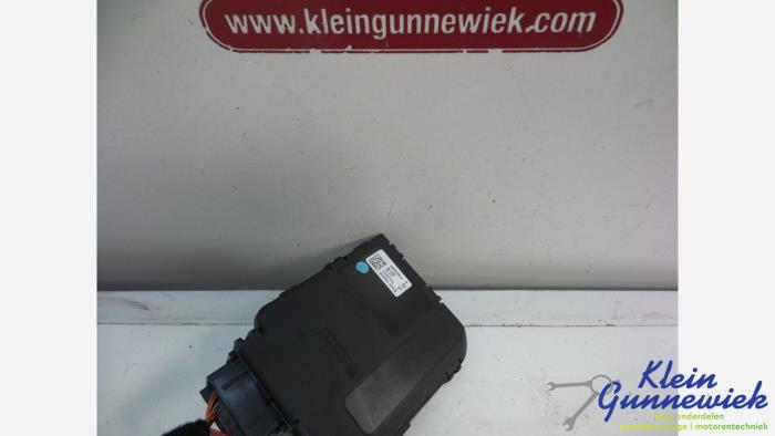 Usagé Ordinateur divers Volkswagen Golf Prix € 35,00 Règlement à la marge proposé par Klein Gunnewiek Autodemontage & Motorentechniek