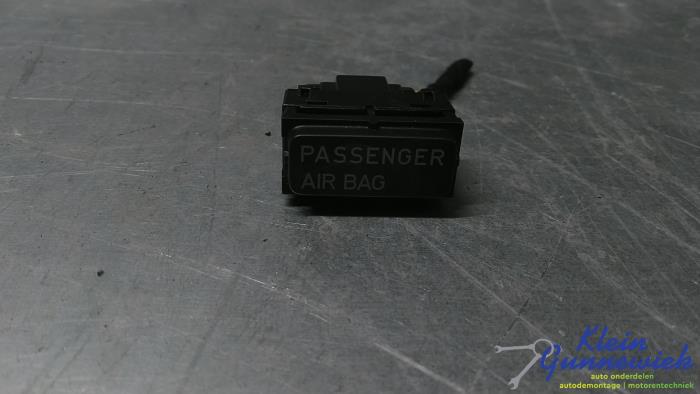 Begagnade Diverse Volkswagen Golf Pris € 15,00 Marginaltabell erbjuds av Klein Gunnewiek Autodemontage & Motorentechniek