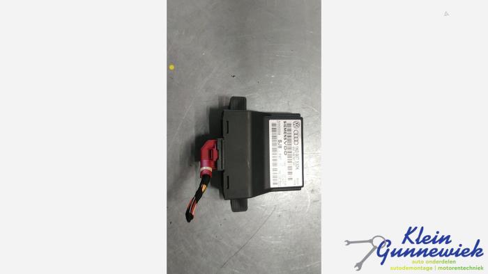 Używane Przekaznik Volkswagen Golf Cena € 15,00 Procedura marży oferowane przez Klein Gunnewiek Autodemontage & Motorentechniek