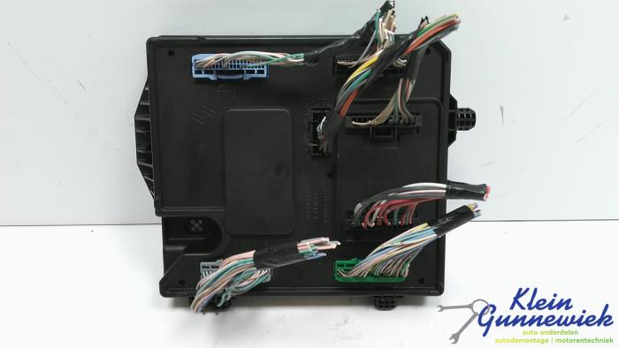 Used Body control computer Renault Megane Price € 80,00 Margin scheme offered by Klein Gunnewiek Autodemontage & Motorentechniek