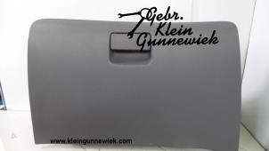 Used Glovebox Hyundai Matrix Price € 30,00 Margin scheme offered by Gebr.Klein Gunnewiek Ho.BV