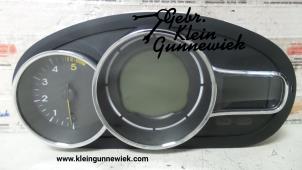 Usagé Instrument de bord Renault Megane Prix € 100,00 Règlement à la marge proposé par Gebr.Klein Gunnewiek Ho.BV