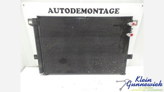 Begagnade Kondensor, luftkonditionering Volkswagen Amarok Pris € 95,00 Marginaltabell erbjuds av Klein Gunnewiek Autodemontage & Motorentechniek