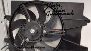 Usagé Ventilateur moteur Ford Fusion Prix € 30,00 Règlement à la marge proposé par Gebr.Klein Gunnewiek Ho.BV