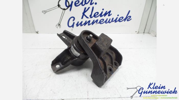 Used Engine mount Hyundai I10 Price € 29,00 Margin scheme offered by Klein Gunnewiek Autodemontage & Motorentechniek