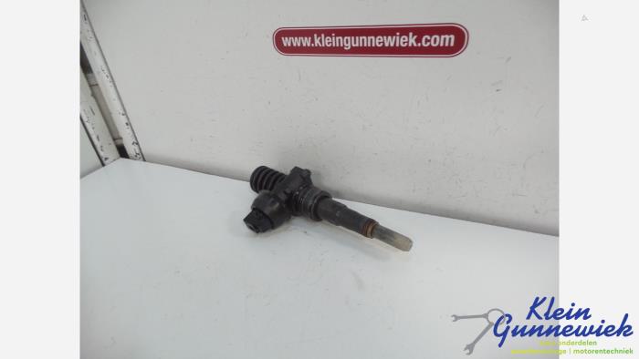 Usagé Injecteurs Volkswagen Golf Prix € 50,00 Règlement à la marge proposé par Klein Gunnewiek Autodemontage & Motorentechniek