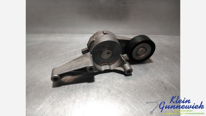Usados Rodillo tensor correa múltiple Volkswagen Golf Precio € 24,00 Norma de margen ofrecido por Klein Gunnewiek Autodemontage & Motorentechniek