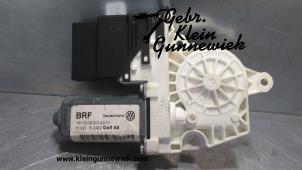 Używane Silnik szyby drzwiowej Volkswagen Golf Cena € 35,00 Procedura marży oferowane przez Gebr.Klein Gunnewiek Ho.BV