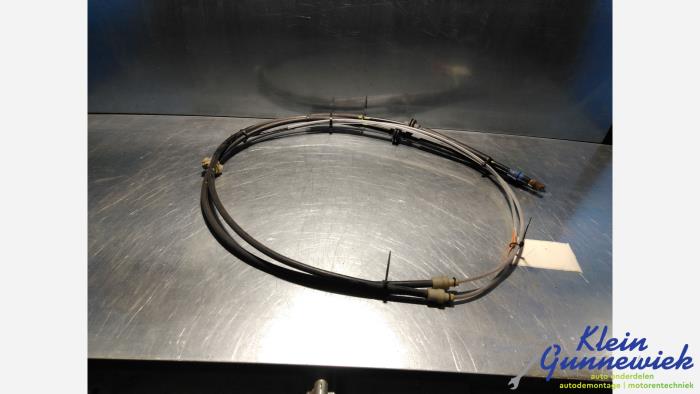 Usagé Câble frein à main Renault Megane Prix € 18,00 Règlement à la marge proposé par Klein Gunnewiek Autodemontage & Motorentechniek