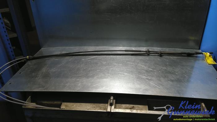 Usagé Câble frein à main Renault Megane Prix € 18,00 Règlement à la marge proposé par Klein Gunnewiek Autodemontage & Motorentechniek