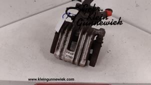 Used Rear brake calliper, left Volkswagen Golf Price € 30,00 Margin scheme offered by Gebr.Klein Gunnewiek Ho.BV