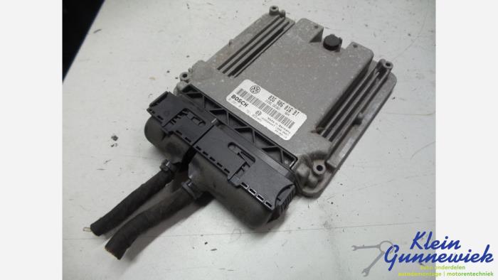 Used Injection computer Volkswagen Touran Price € 52,00 Margin scheme offered by Klein Gunnewiek Autodemontage & Motorentechniek