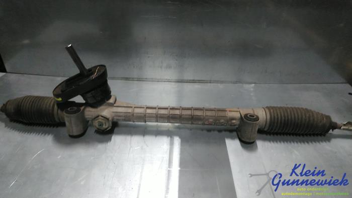 Begagnade Styrbox Opel Meriva Pris € 55,00 Marginaltabell erbjuds av Klein Gunnewiek Autodemontage & Motorentechniek