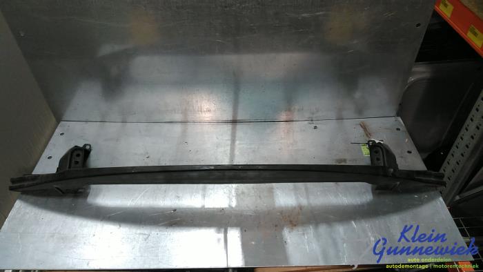 Front bumper reinforcement