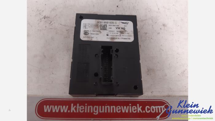 Usagé Ordinateur divers Audi S3 Prix € 62,00 Règlement à la marge proposé par Klein Gunnewiek Autodemontage & Motorentechniek