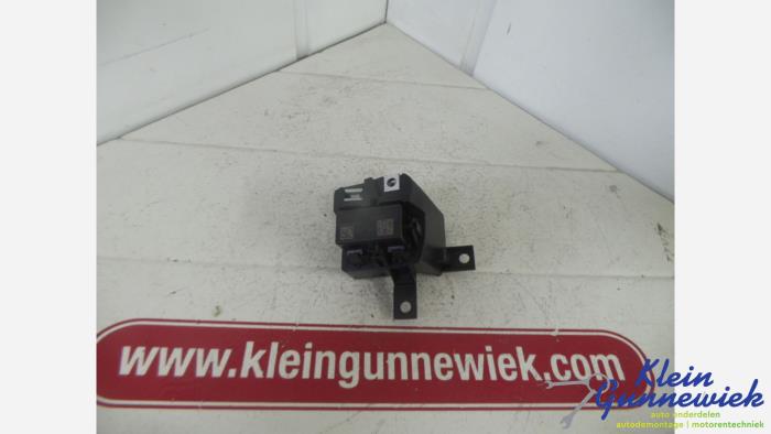 Usagé Ordinateur divers Audi A8 Prix € 20,00 Règlement à la marge proposé par Klein Gunnewiek Autodemontage & Motorentechniek