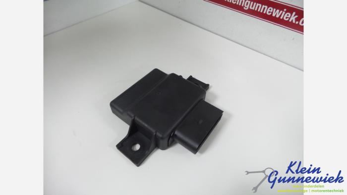 Usagé Ordinateur divers Audi A8 Prix € 28,00 Règlement à la marge proposé par Klein Gunnewiek Autodemontage & Motorentechniek