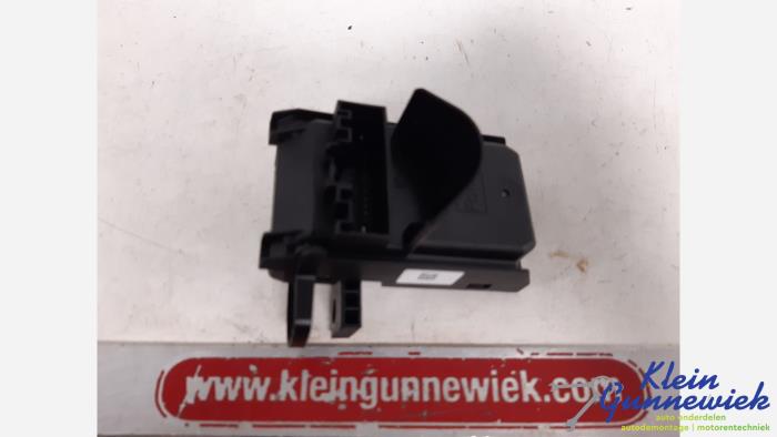 Used Computer, miscellaneous Ford Fiesta Price € 20,00 Margin scheme offered by Klein Gunnewiek Autodemontage & Motorentechniek