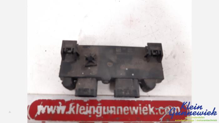 Used Computer, miscellaneous Volkswagen Touareg Price € 40,00 Margin scheme offered by Klein Gunnewiek Autodemontage & Motorentechniek