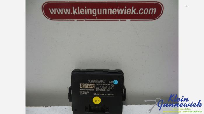 Usagé Ordinateur divers Volkswagen Passat Prix € 75,00 Règlement à la marge proposé par Klein Gunnewiek Autodemontage & Motorentechniek