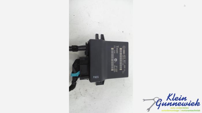 Used Computer, miscellaneous Audi A8 Price € 17,00 Margin scheme offered by Klein Gunnewiek Autodemontage & Motorentechniek