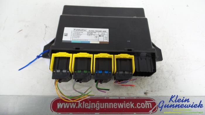 Usagé Ordinateur divers Ford Focus Prix € 20,00 Règlement à la marge proposé par Klein Gunnewiek Autodemontage & Motorentechniek
