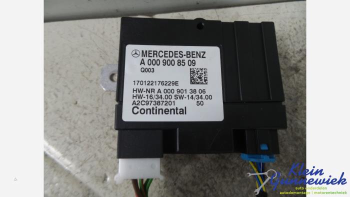 Usagé Ordinateur divers Mercedes Vito Prix € 64,00 Règlement à la marge proposé par Klein Gunnewiek Autodemontage & Motorentechniek