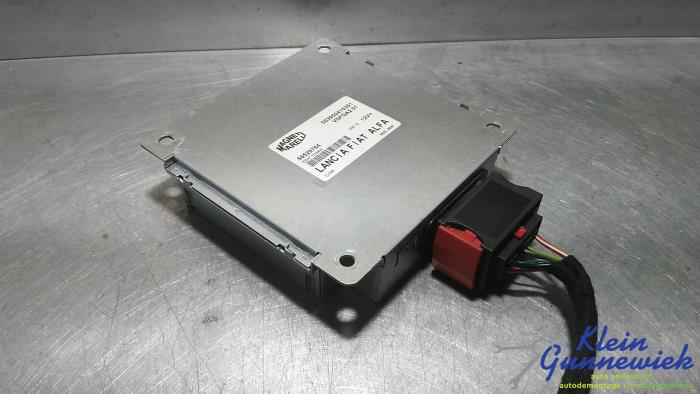 Used Computer, miscellaneous Opel Combo Price € 20,00 Margin scheme offered by Klein Gunnewiek Autodemontage & Motorentechniek