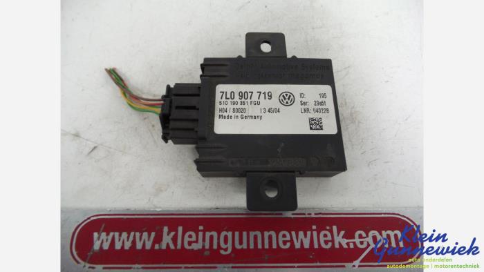 Used Computer, miscellaneous Volkswagen Touareg Price € 15,00 Margin scheme offered by Klein Gunnewiek Autodemontage & Motorentechniek
