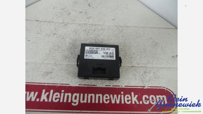 Usagé Ordinateur divers Volkswagen E-Golf Prix € 75,00 Règlement à la marge proposé par Klein Gunnewiek Autodemontage & Motorentechniek